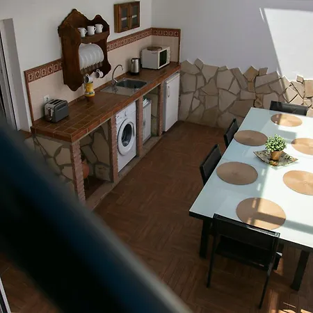 Casa Maria En El Centro Feriehus Nerja